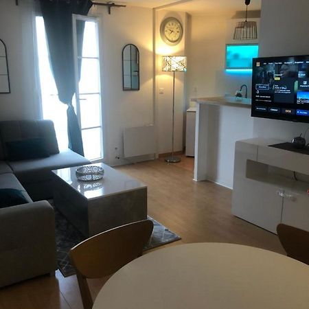 Appartement Place Toscane Serris Eksteriør billede